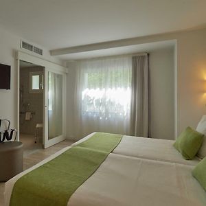 Zimmer mit Queensize-Bett